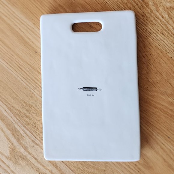 Rae Dunn Artisan Collection Rolling/Cutting/Charcuterie Board - Picture 7 of 14